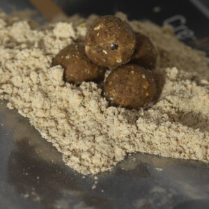 CreAmino basemix packs for rolling your own high-attract pop up base mix